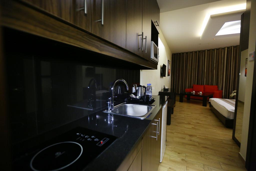Jounieh Suites Boutique Hotel Екстер'єр фото