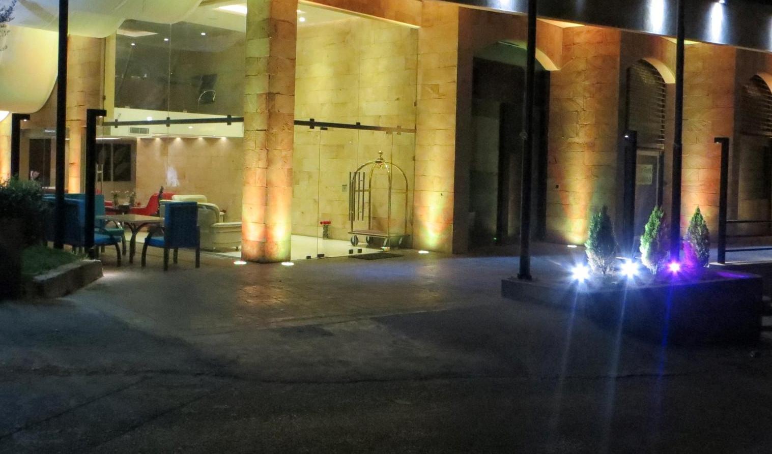 Jounieh Suites Boutique Hotel Екстер'єр фото