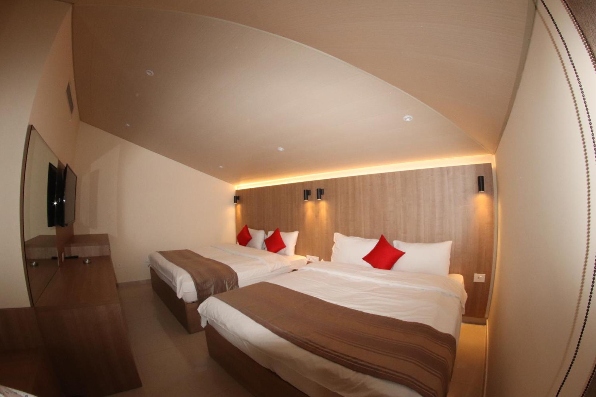 Jounieh Suites Boutique Hotel Екстер'єр фото