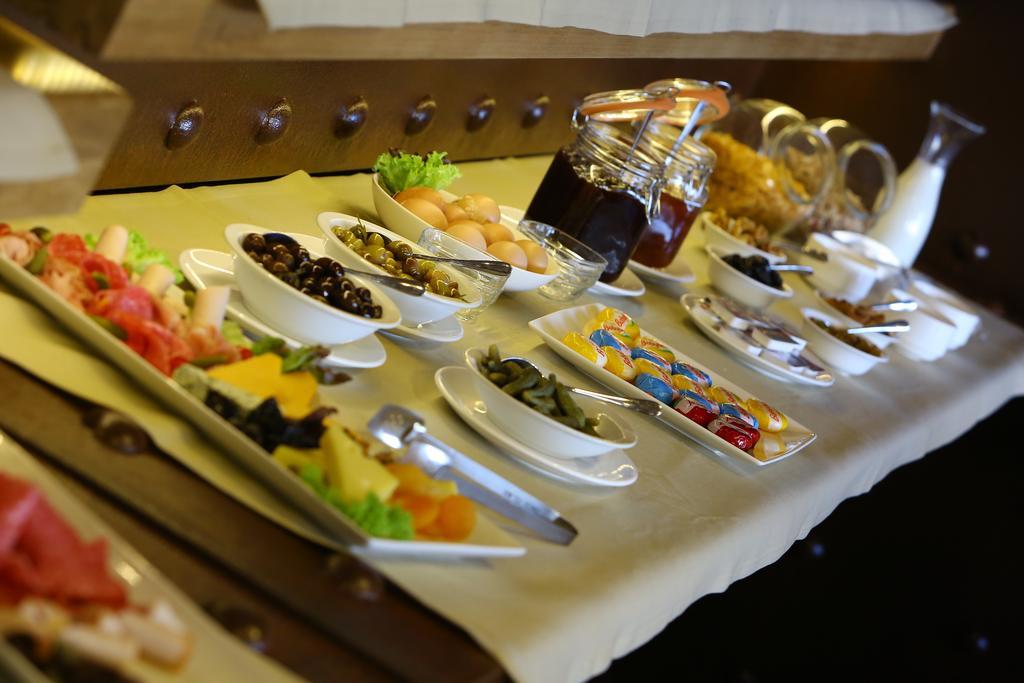 Jounieh Suites Boutique Hotel Екстер'єр фото