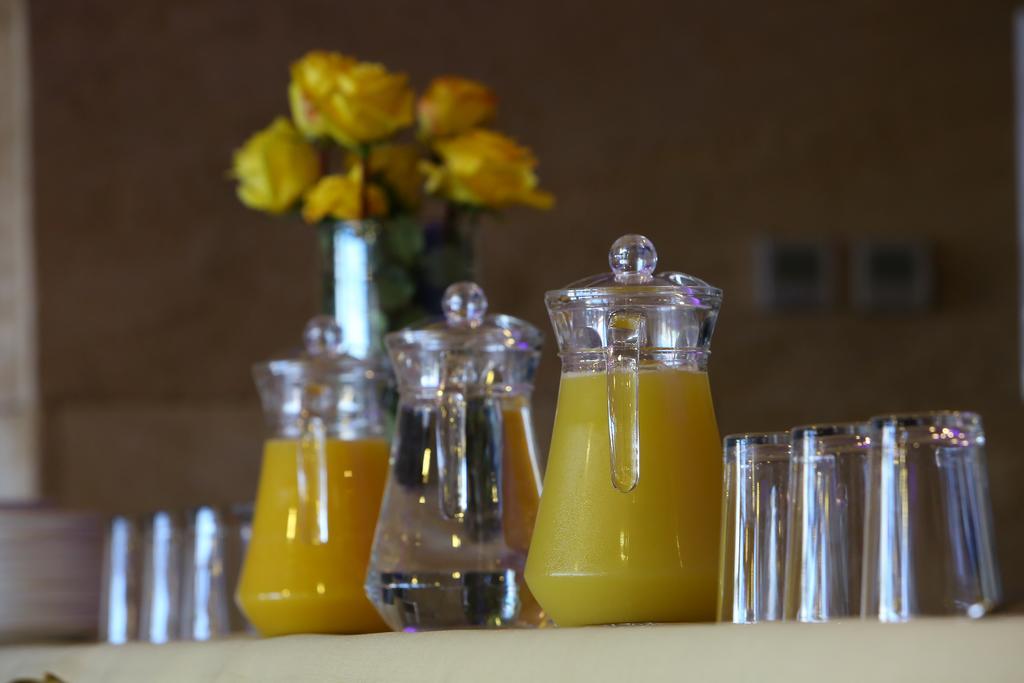 Jounieh Suites Boutique Hotel Екстер'єр фото