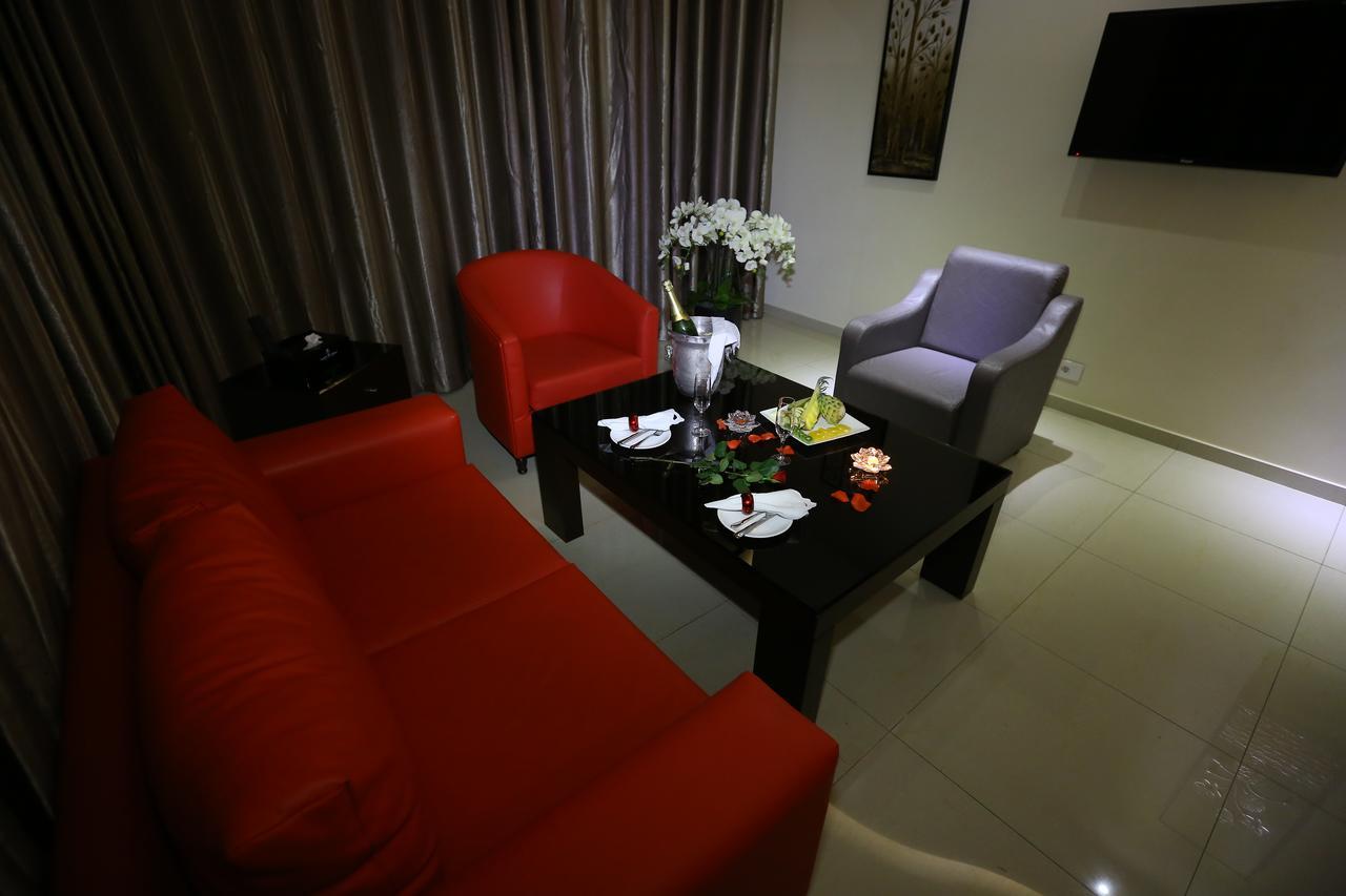 Jounieh Suites Boutique Hotel Екстер'єр фото